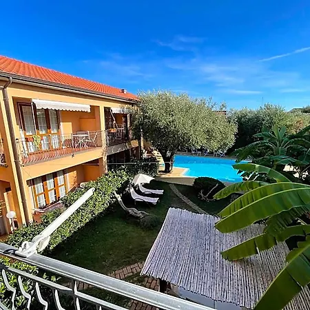 Aparthotel Andrea 4*
