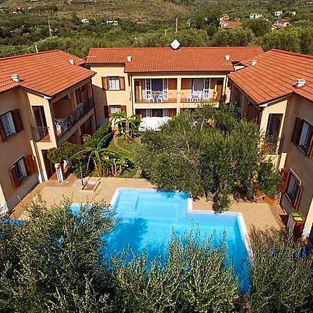 Andrea Aparthotel Camerota